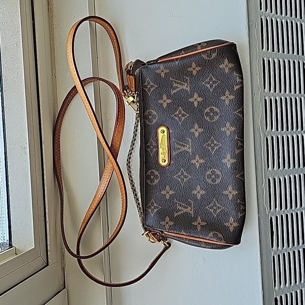 Louis Vuitton Crossbody Bag